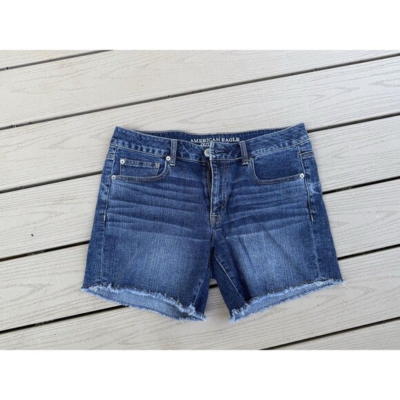 Women’s American Eagle Jean Stretch Shorts Boy Midi Size 8 - Picture 1 of 6